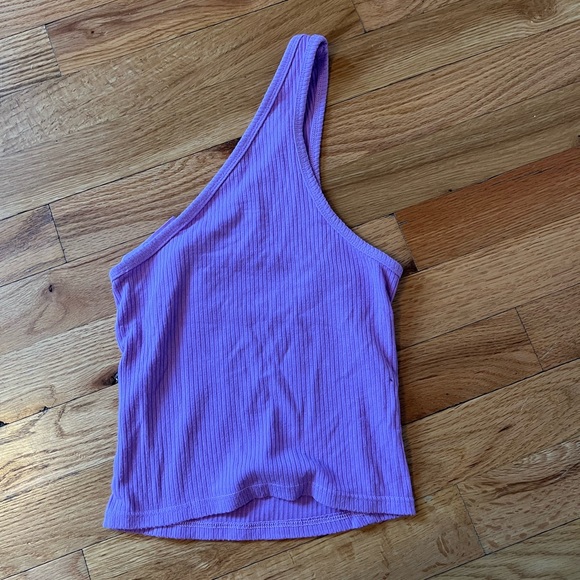 One shoulder crop top - Picture 2 of 2